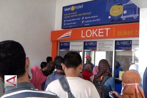 Banjir Pasuruan, lima kereta batal berangkat dari Stasiun Jember