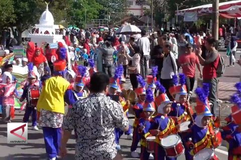 Ribuan peserta ikuti pawai ta’aruf pembukaan STQ se Kalteng