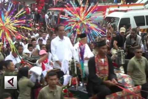 Joko Widodo-Ma’ruf Amin Ikuti Karnaval Budaya