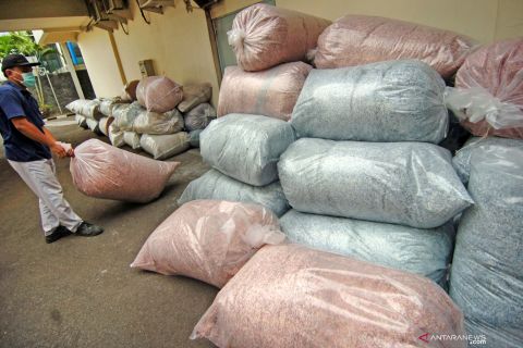 Peleburan uang rusak