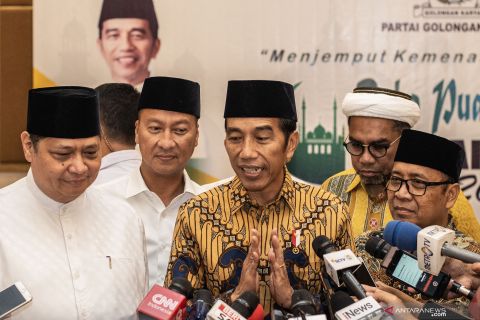 Presiden Jokowi hadiri buka puasa Partai Golkar