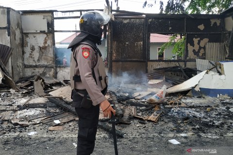 Pos polisi di Pontianak dirusak