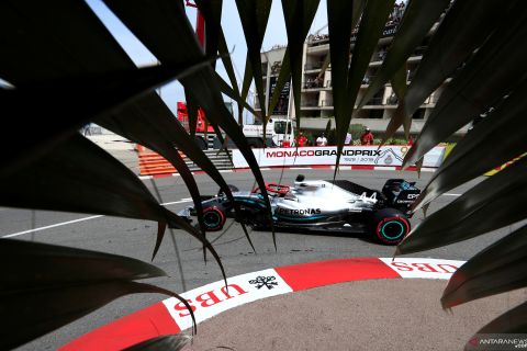 Aksi Hamilton GP Monaco