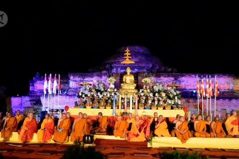 Pesan Waisak ajak bersatu di bawah Pancasila dan Bhinneka Tunggal Ika