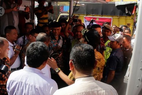 30 Ton bawang putih dijual dalam operasi pasar