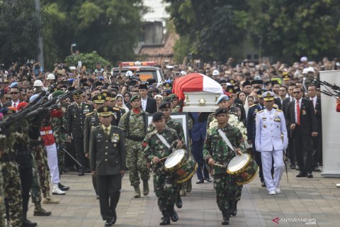 Pemakaman Ani Yudhoyono di TMP Kalibata