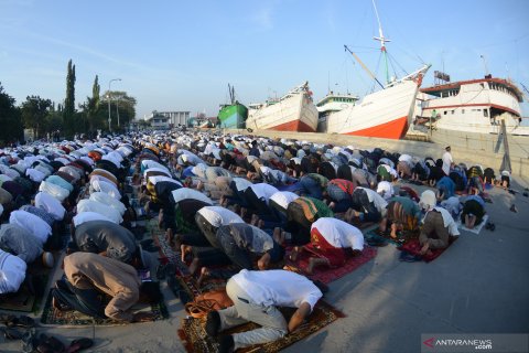 Shalat Id di Pelabuhan Sunda Kelapa Jakarta