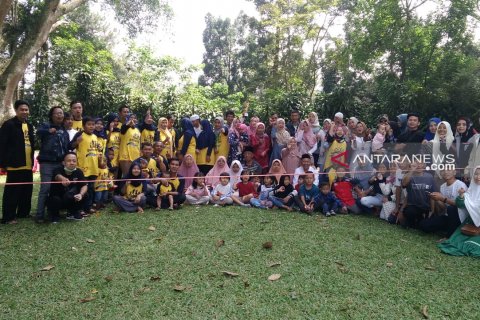 Objek Wisata Alam Selabintana Sukabumi Dipadati Pengunjung Antara News Jawa Barat