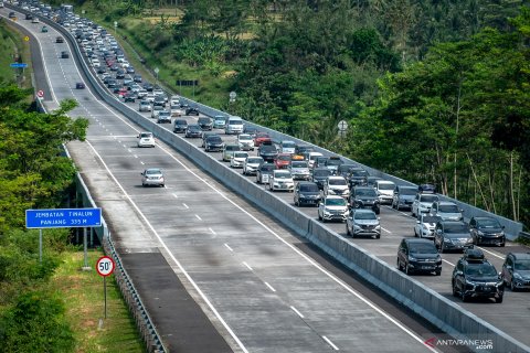 Arus balik Tol Semarang-Solo padat