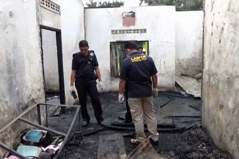 Polda Sumut turunkan tim DVI & Labfor ke pabrik korek terbakar