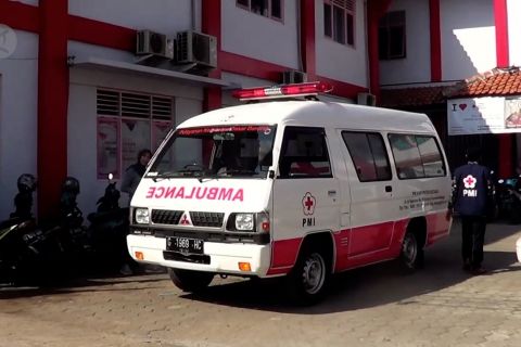 Aksi tanggap layanan ambulans gratis