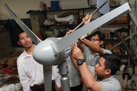 LIPI siap membuat turbin angin dengan muatan lokal