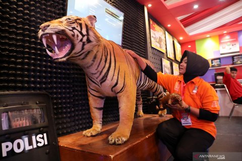 Offset harimau dipajang pada pameran Aceh Police Expo