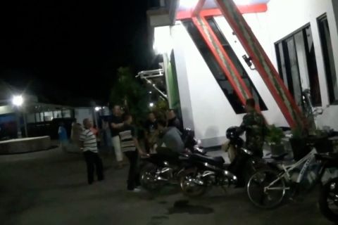 Densus 88 geledah rumah terduga teroris di Ponorogo