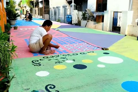 Kampung berhias mural batik, sambut Hari Kemerdekaan