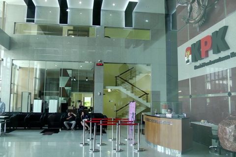 Mendag tak hadiri panggilan KPK