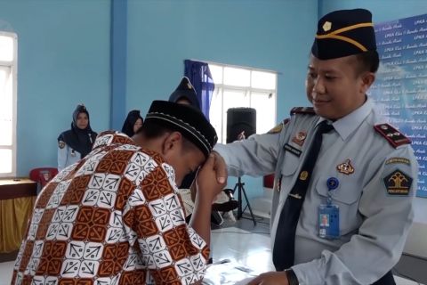 Hadiah remisi satu bulan untuk 18 Adikpas