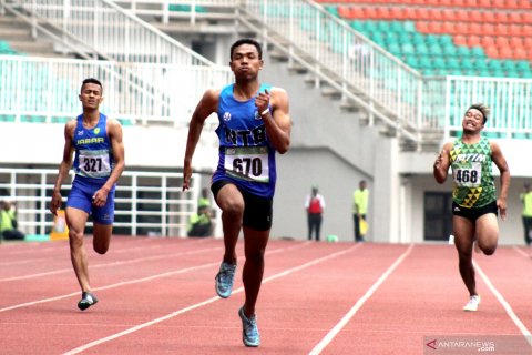 Zohri raih emas lari 200 meter