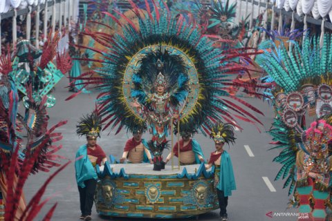 Meriahnya Jember Fashion Carnaval ke-18