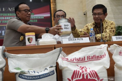 Kasus penyalahgunaan distributi gula rafinasi