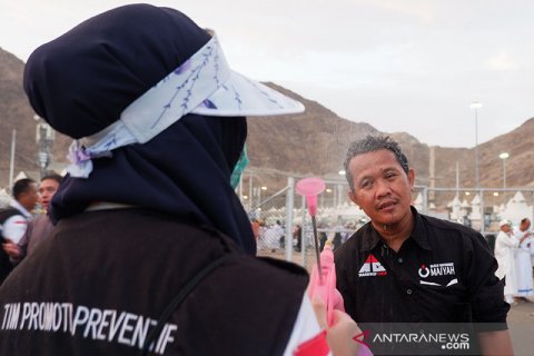 Aktivitas jamaah Indonesia di Mina