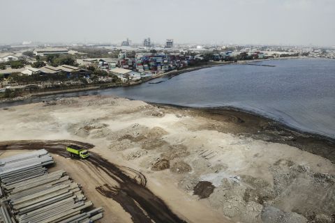 Pelabuhan KCN Marunda