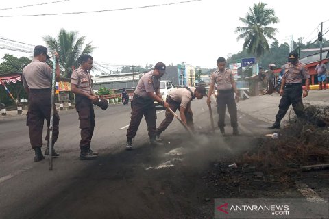 Manokwari kondusif dan warga mulai beraktivitas kembali
