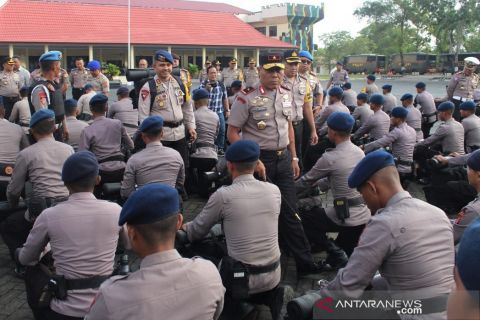 Pemberangkatan personel Brimob ke Manokwari