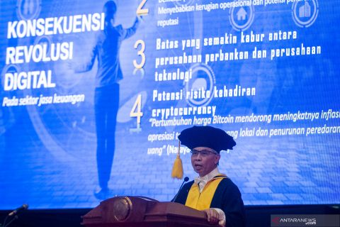 Wimboh Santoso dikukuhkan sebagai Guru Besar Universitas Sebelas Maret