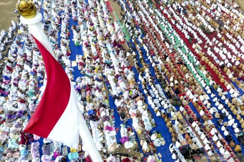 Shalat minta hujan di Palembang