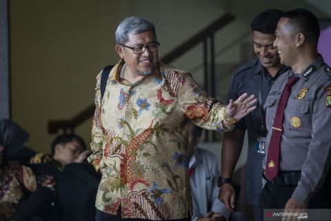 KPK periksa Ahmad Heryawan