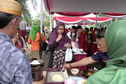 Berburu kuliner nusantara di Monas