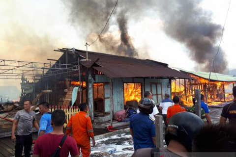 Kampung Tua Penagi terbakar
