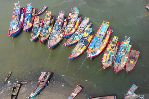 Hukum adat pantangan melaut