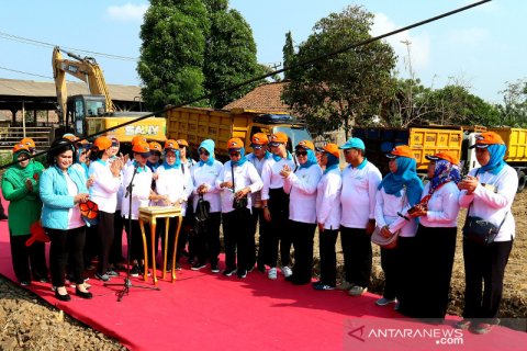 Aksi Indonesia Bersih di Kali Bahagia