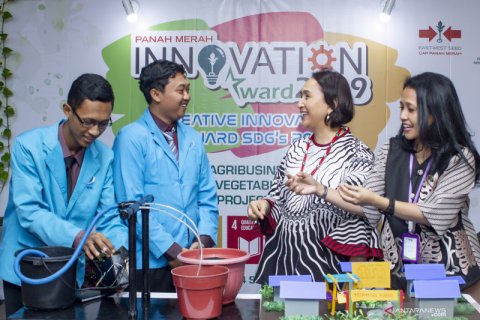 Penghargaan inovasi mahasiswa bidang nutrisi dan kesehatan