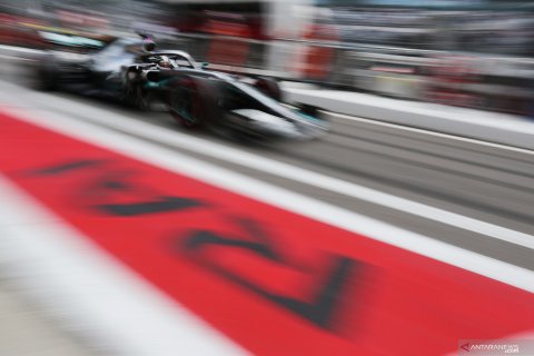 Pebalap mengikuti sesi latihan Russian Grand Prix F1