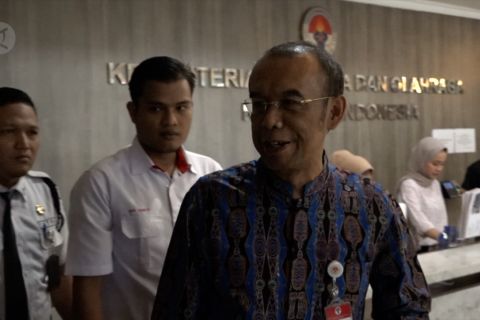Imam Nahrawi tersangka - Deputi ambil alih agenda Menpora