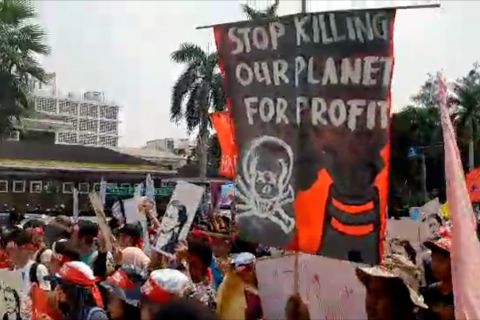 Generasi muda aksi damai sikapi perubahan iklim