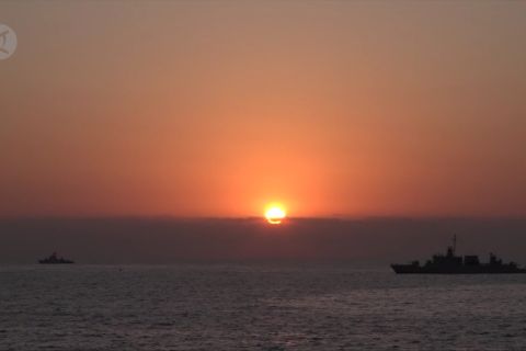 Latihan gabungan, TNI AL serbu tumpuan pantai Banyuwangi