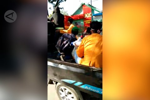Seorang mahasiswa di Kendari meninggal dunia, diduga tertembak saat demonstrasi