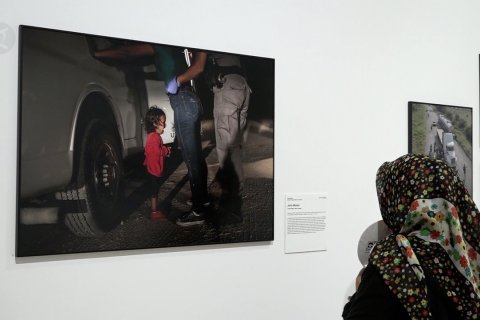 Mencermati isu global dari balik lensa