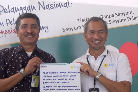 PLN sapa pelanggan di Bandara Depati Amir Pangkalpinang
