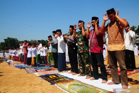 Sholat Istisqo di Kudus