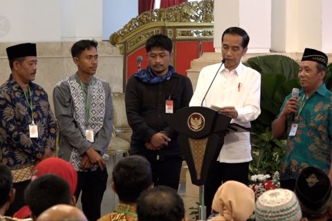 Presiden bahas hambatan perhutanan sosial bersama para petani