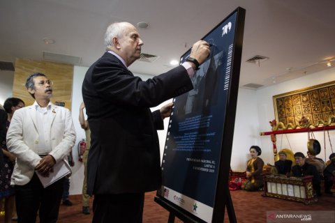 Pameran foto hubungan bilateral AS-Indonesia