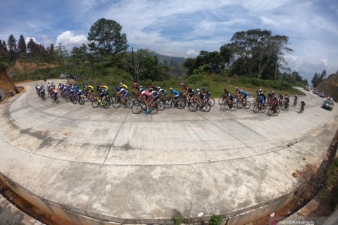 Etape kedelapan Tour de SIngkarak