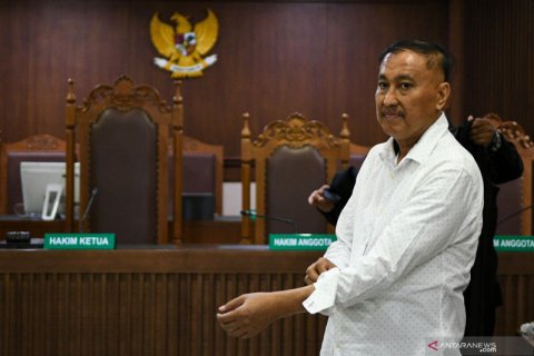 Sidang vonis Markus Nari