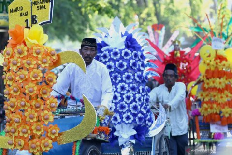 Tradisi mengarak telur Maulid Nabi Muhammad