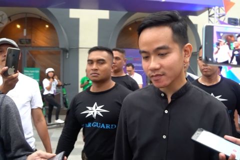 Gibran berterima kasih disebut Iwan Fals bisa jadi presiden